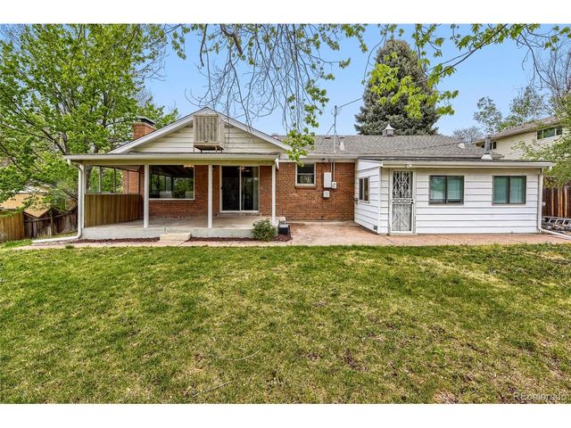910 E Briarwood Cir, Centennial, CO 80122
