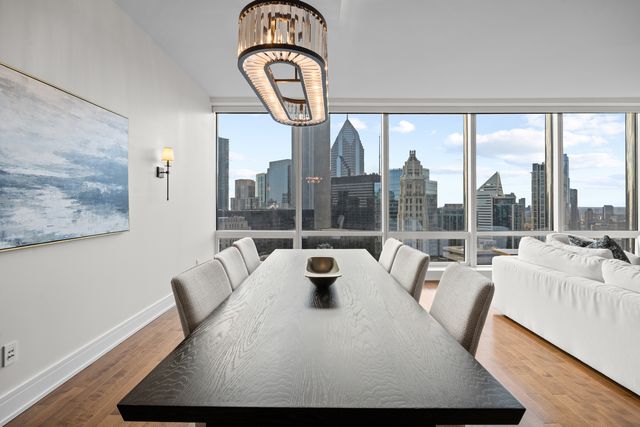 401 N Wabash Avenue 31J, Chicago, IL 60611