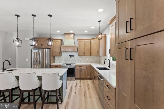 28105 RACCOON FORD RD, Culpeper, VA 22701