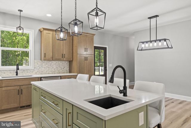 28105 RACCOON FORD RD, Culpeper, VA 22701