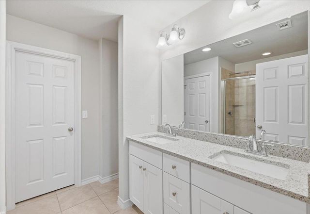 704 Aliso TRL, Leander, TX 78641