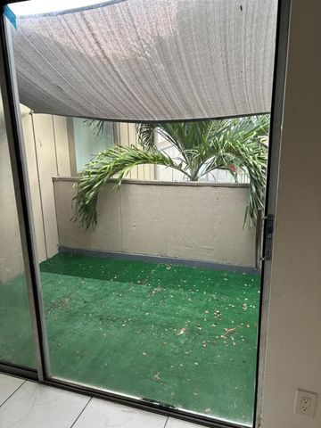 2148 NW 57th Avenue 14-E, Lauderhill, FL 33313