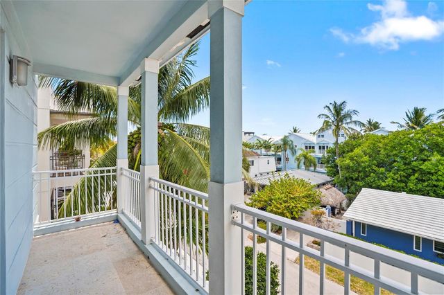 347 Oak Street B1, Hollywood, FL 33019