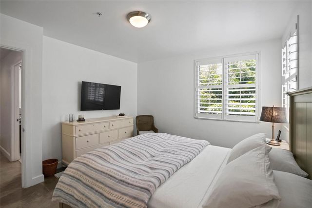 347 Oak Street B1, Hollywood, FL 33019
