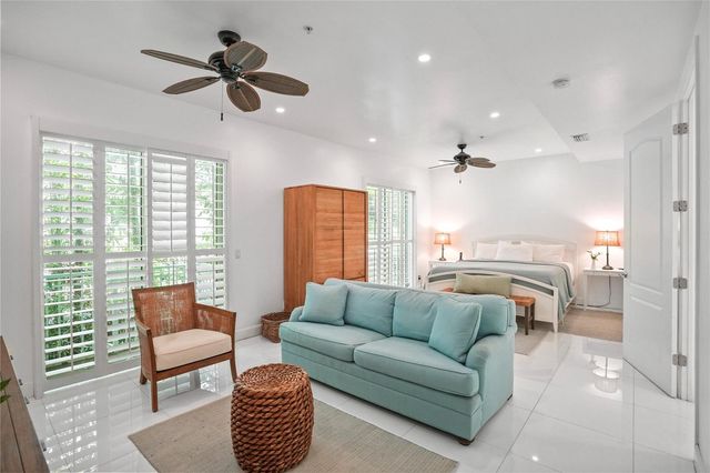 347 Oak Street B1, Hollywood, FL 33019