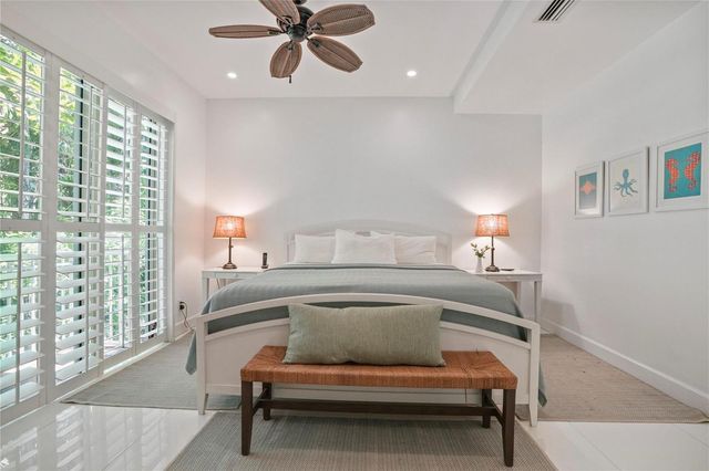 347 Oak Street B1, Hollywood, FL 33019