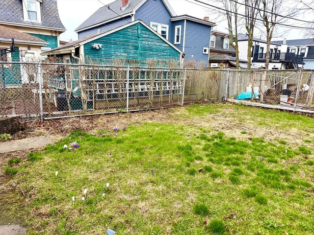 37 Moseley Street 3, Boston, MA 02125