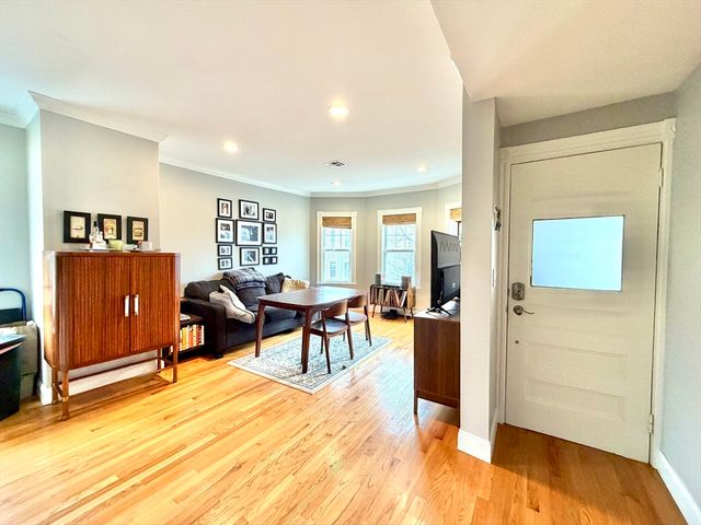 37 Moseley Street 3, Boston, MA 02125