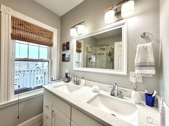 37 Moseley Street 3, Boston, MA 02125