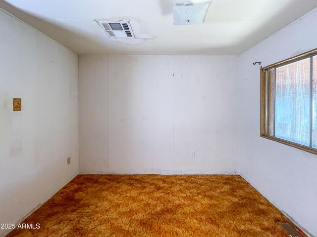 10198 S MIAMI Street, Mayer, AZ 86333