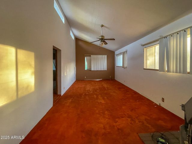 10198 S MIAMI Street, Mayer, AZ 86333