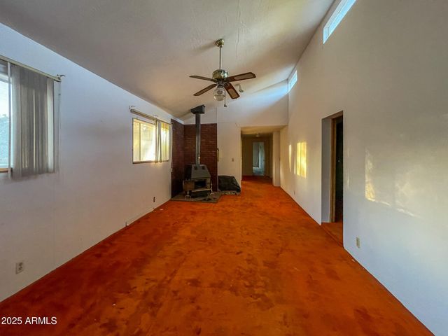 10198 S MIAMI Street, Mayer, AZ 86333