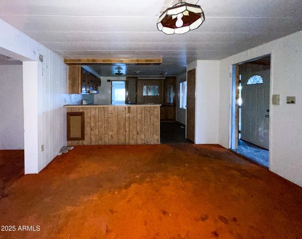 10198 S MIAMI Street, Mayer, AZ 86333