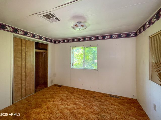 10198 S MIAMI Street, Mayer, AZ 86333