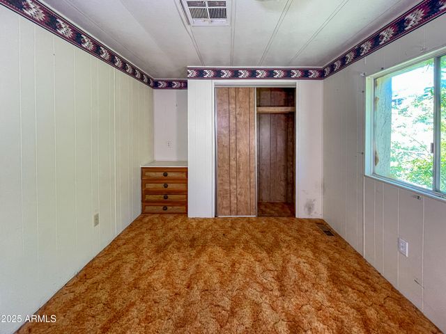 10198 S MIAMI Street, Mayer, AZ 86333