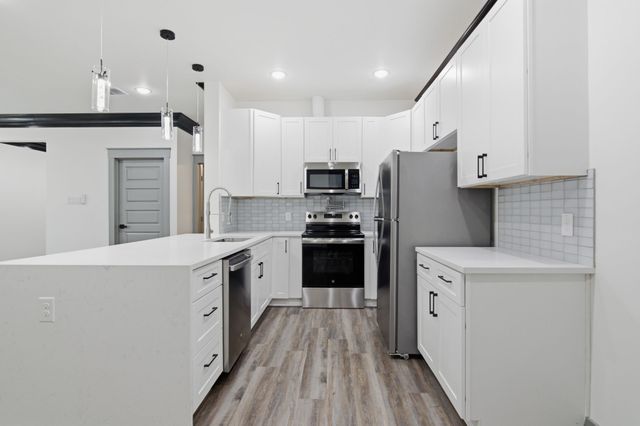 1013 Duff Court, Fort Worth, TX 76112