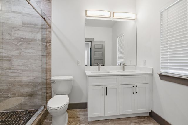 1013 Duff Court, Fort Worth, TX 76112