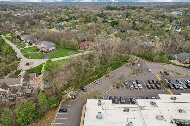 13004 Pingry Place, St Louis, MO 63131