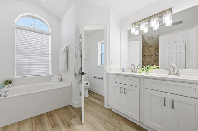 109 Hondo Dr, St Augustine, FL 32086