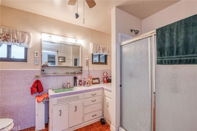 6729 W Clinton Avenue, Fresno, CA 93723