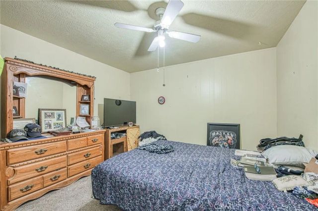 6729 W Clinton Avenue, Fresno, CA 93723