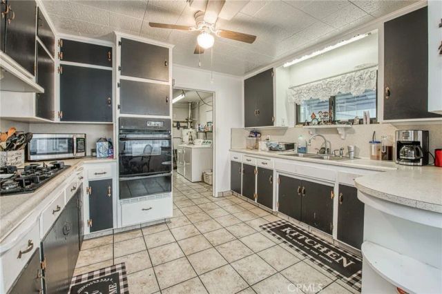 6729 W Clinton Avenue, Fresno, CA 93723