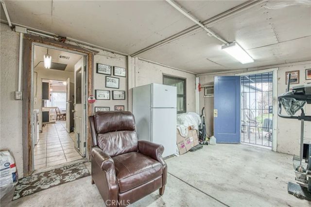 6729 W Clinton Avenue, Fresno, CA 93723