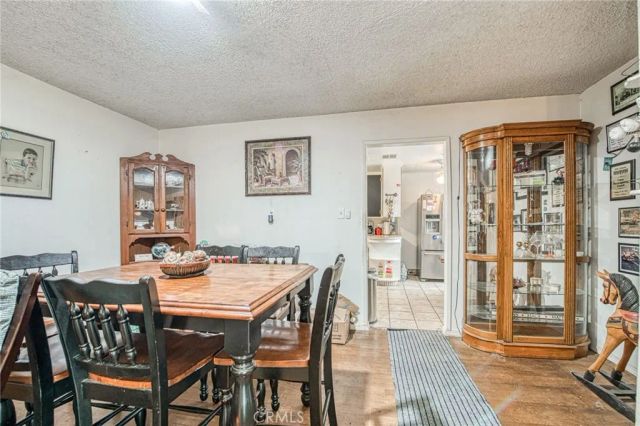 6729 W Clinton Avenue, Fresno, CA 93723