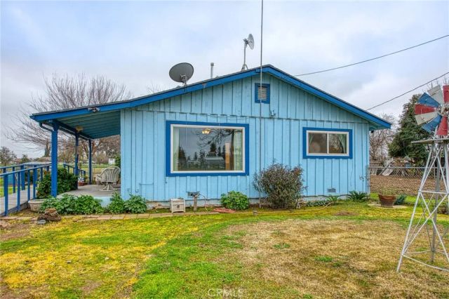 6729 W Clinton Avenue, Fresno, CA 93723