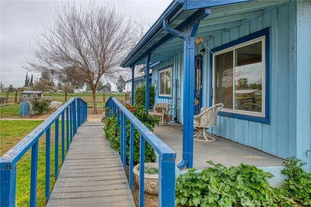 6729 W Clinton Avenue, Fresno, CA 93723