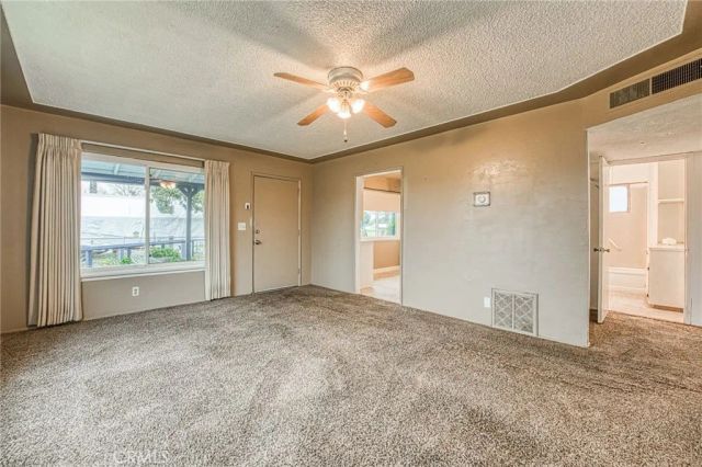 6729 W Clinton Avenue, Fresno, CA 93723