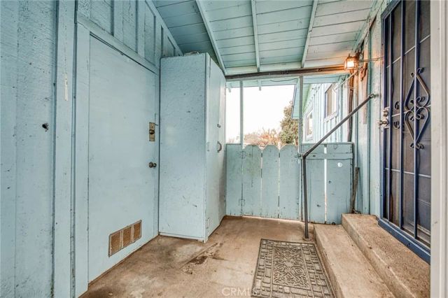 6729 W Clinton Avenue, Fresno, CA 93723