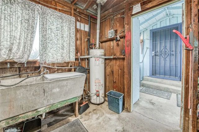 6729 W Clinton Avenue, Fresno, CA 93723