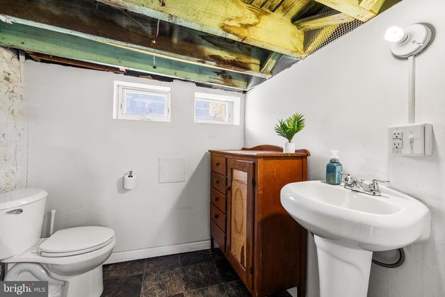 1238 W 37TH ST, Baltimore, MD 21211