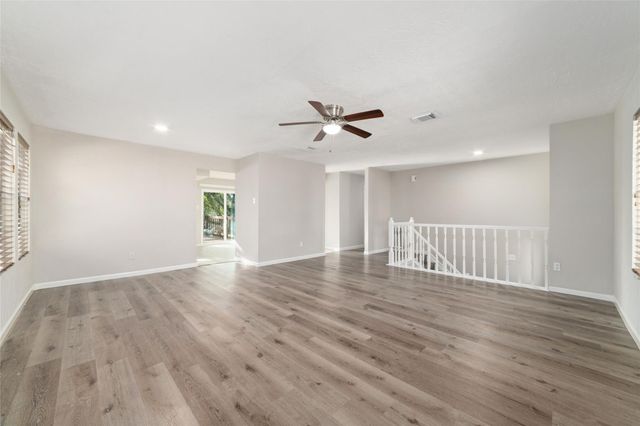 8426 Laurel Trails Drive, Houston, TX 77095