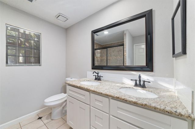 8426 Laurel Trails Drive, Houston, TX 77095