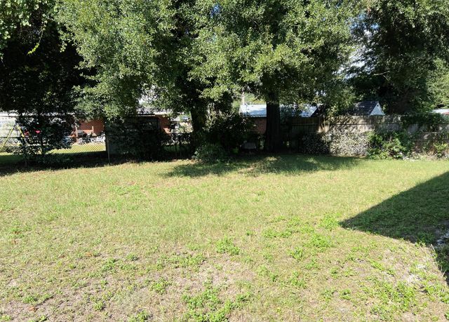 6552 College Drive, Milton, FL 32570