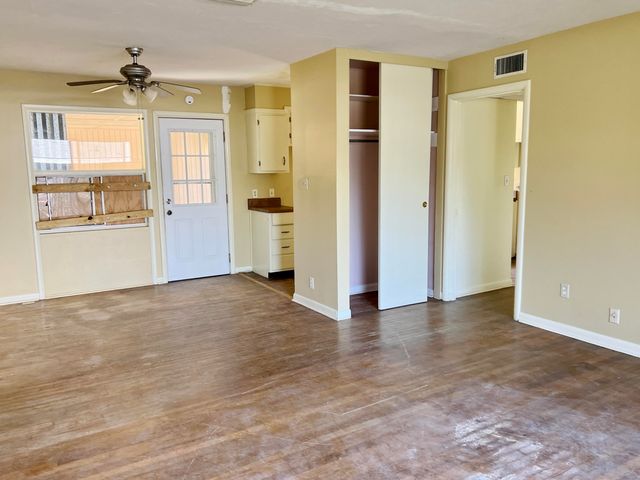 6552 College Drive, Milton, FL 32570