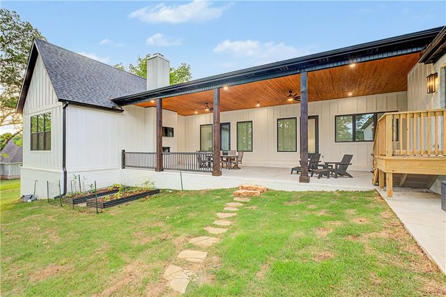 561 Oneida Circle, Pea Ridge, AR 72751