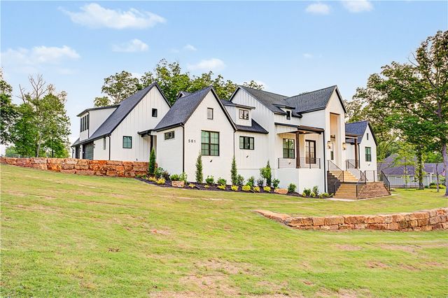 561 Oneida Circle, Pea Ridge, AR 72751