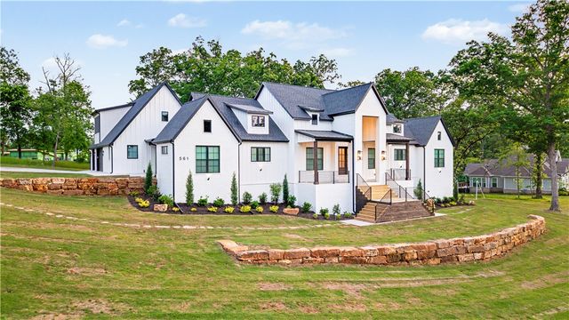 561 Oneida Circle, Pea Ridge, AR 72751