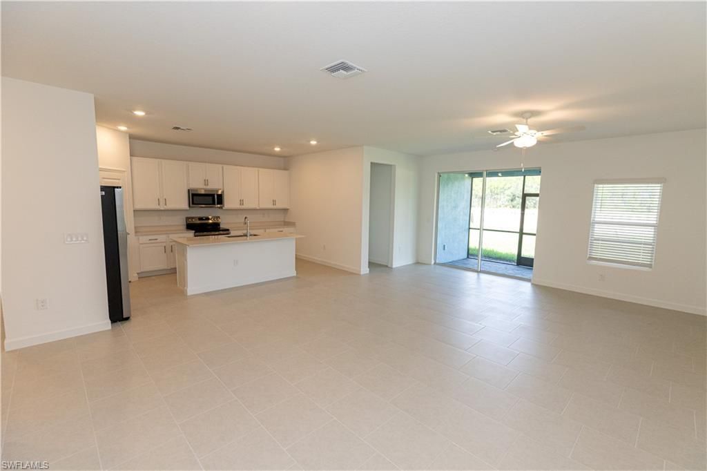 45126 Pipevine CIR, PUNTA GORDA, FL 33982 — photo 5