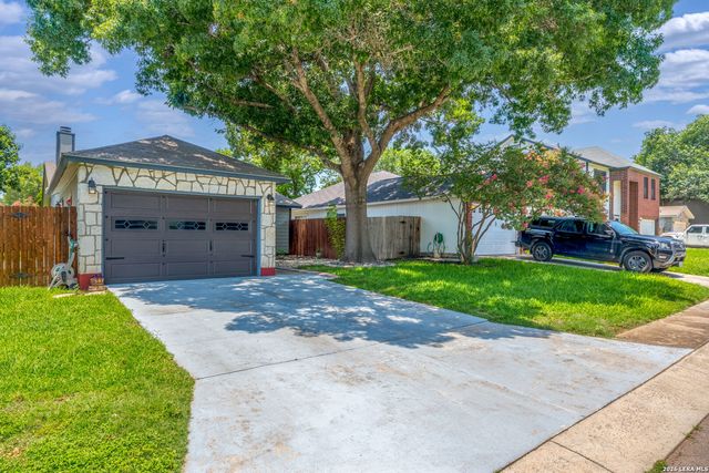 7715 Chatsworth, San Antonio, TX 78250