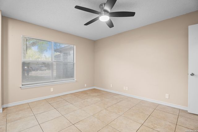 7715 Chatsworth, San Antonio, TX 78250