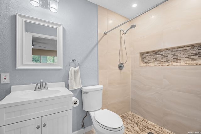 7715 Chatsworth, San Antonio, TX 78250