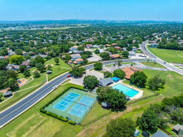 7715 Chatsworth, San Antonio, TX 78250