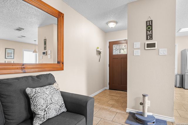 7715 Chatsworth, San Antonio, TX 78250