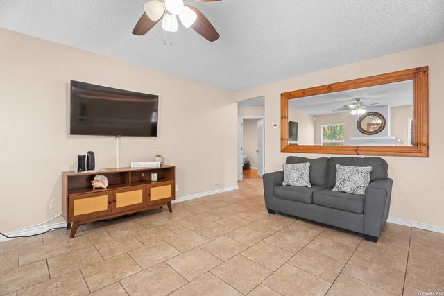 7715 Chatsworth, San Antonio, TX 78250