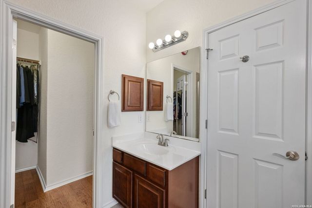 6909 ABBEY FLS, San Antonio, TX 78249