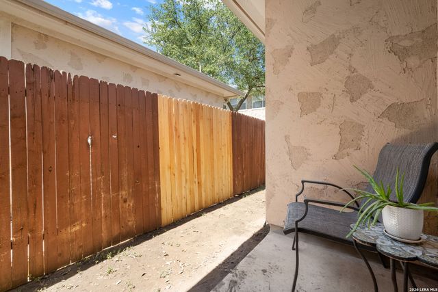 6909 ABBEY FLS, San Antonio, TX 78249